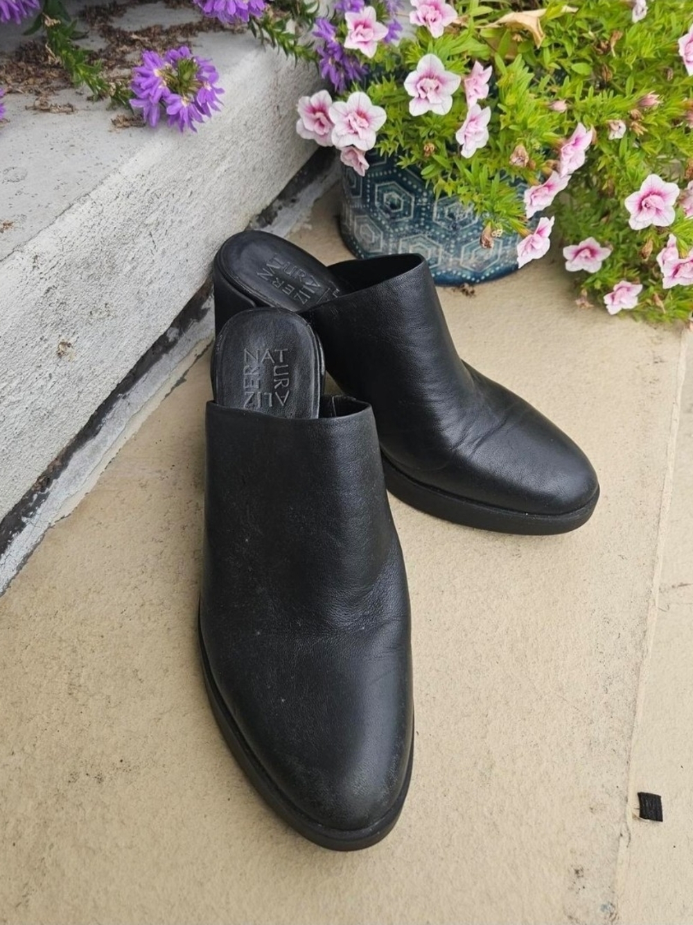 Naturalizer Black Leather Slip-On Mules